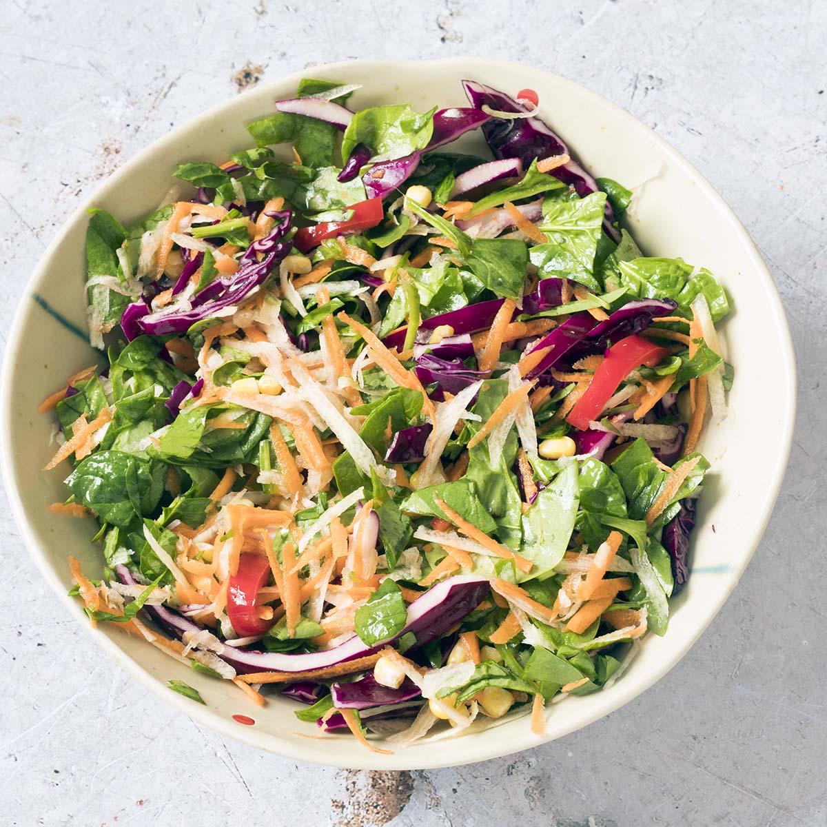 Energize ​Your Day with Vibrant‌ Salads ⁤and Zesty Dressings